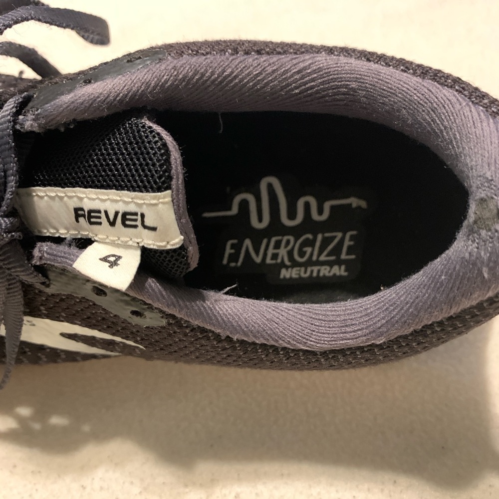 Womens Revel 4.0 Charcoal Black & White Running Athleasure Training Sz 6.5 - Picture 4 of 15